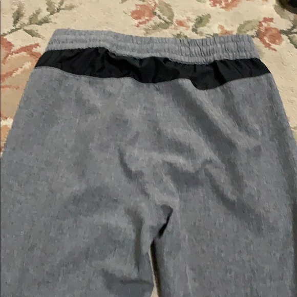 I am selling two comfy Jordan sweatpants - Picture 3 of 5